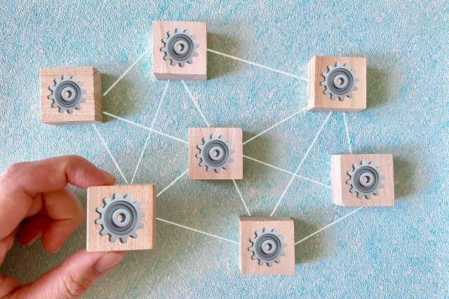 alt="デジタルサイネージは札幌市の集客・ブランディングにどう役立つ？"